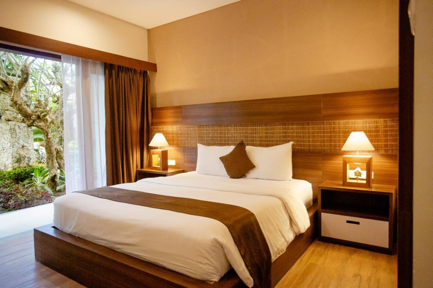Ratan Uluwatu Hotel And Villas Εξωτερικό φωτογραφία