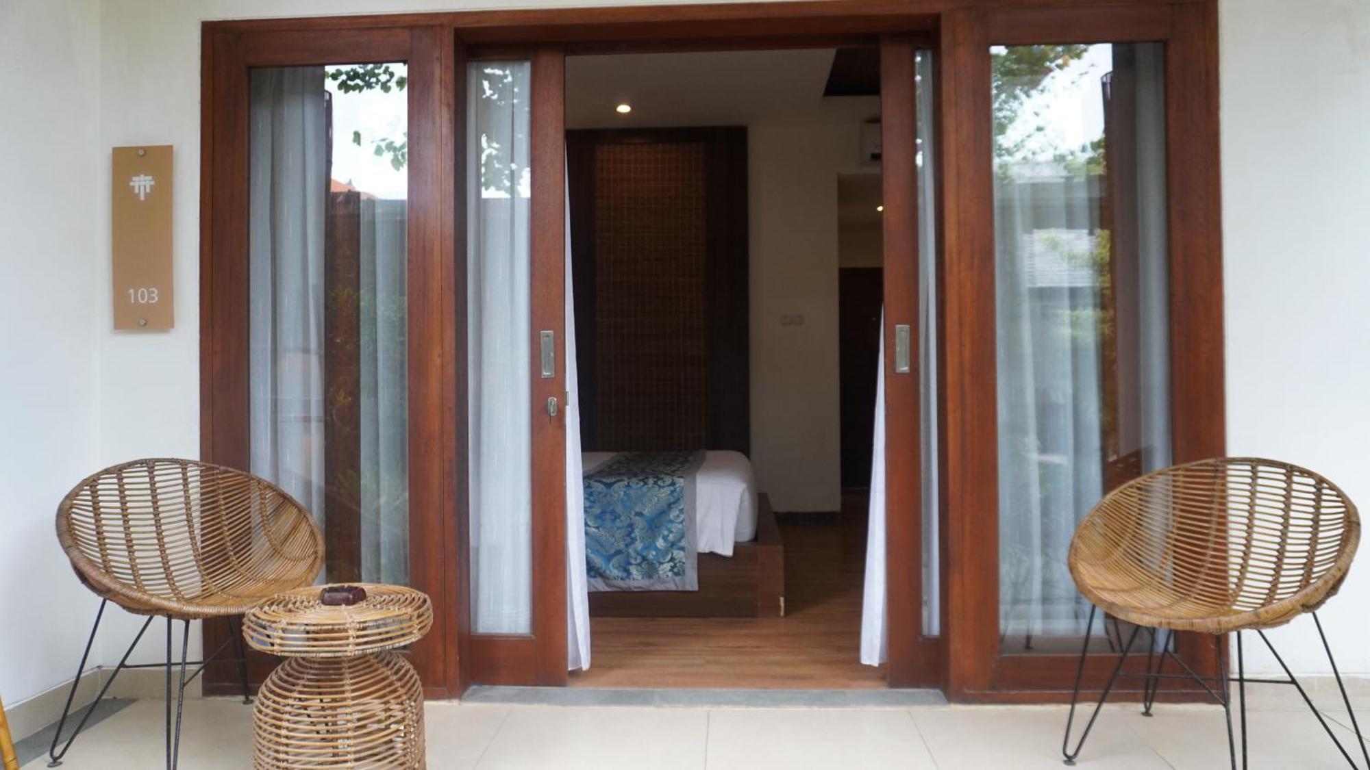 Ratan Uluwatu Hotel And Villas Εξωτερικό φωτογραφία