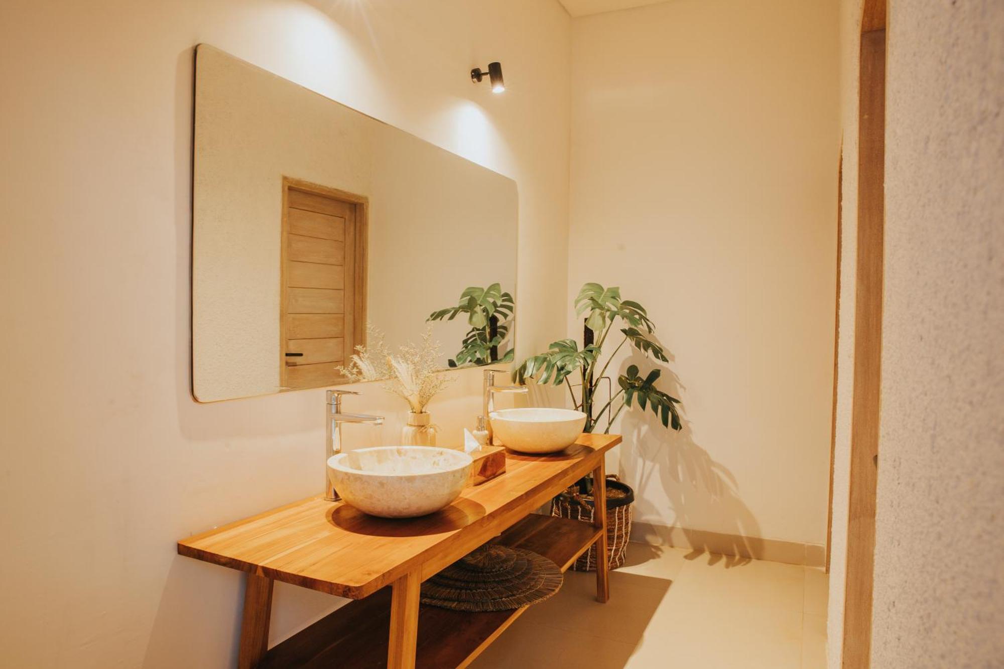 Ratan Uluwatu Hotel And Villas Εξωτερικό φωτογραφία